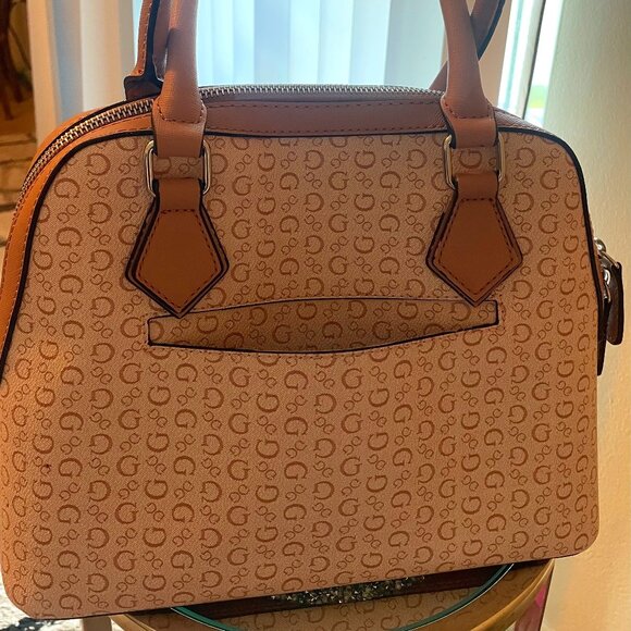 **SOLD** GUESS ALMA-style Bowler Carryall Bag - Picture 3 of 10